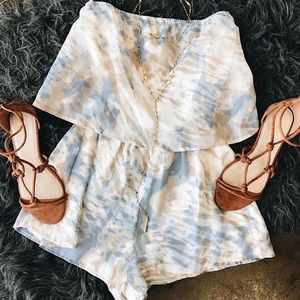 Worn once honey punch tie-dye romper purple blue
